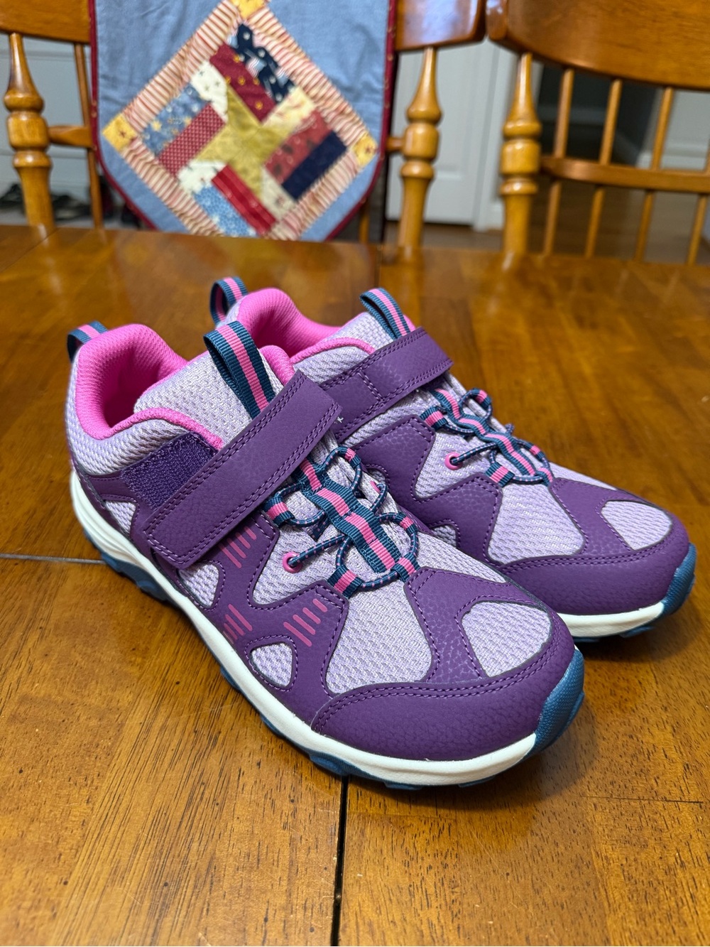 Brand New MERRELL Free Roam Hiking Shoes Sneakers Girls Size 6 Women’s 8 Medium